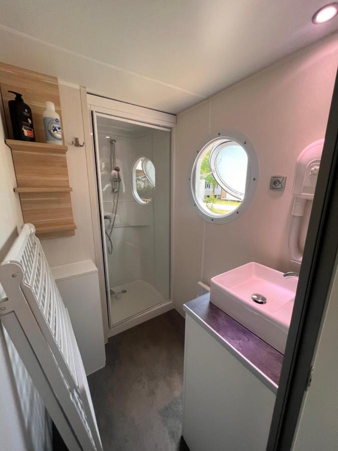 Mobil Home Du Lac - Camping 4 Etoiles Aureilhan  Экстерьер фото